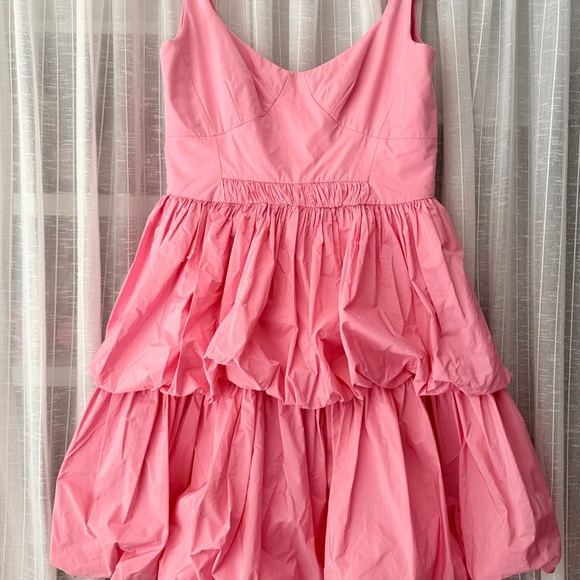 ANTONIO MELANI Dresses & Skirts - Pink Tiered Party Dress